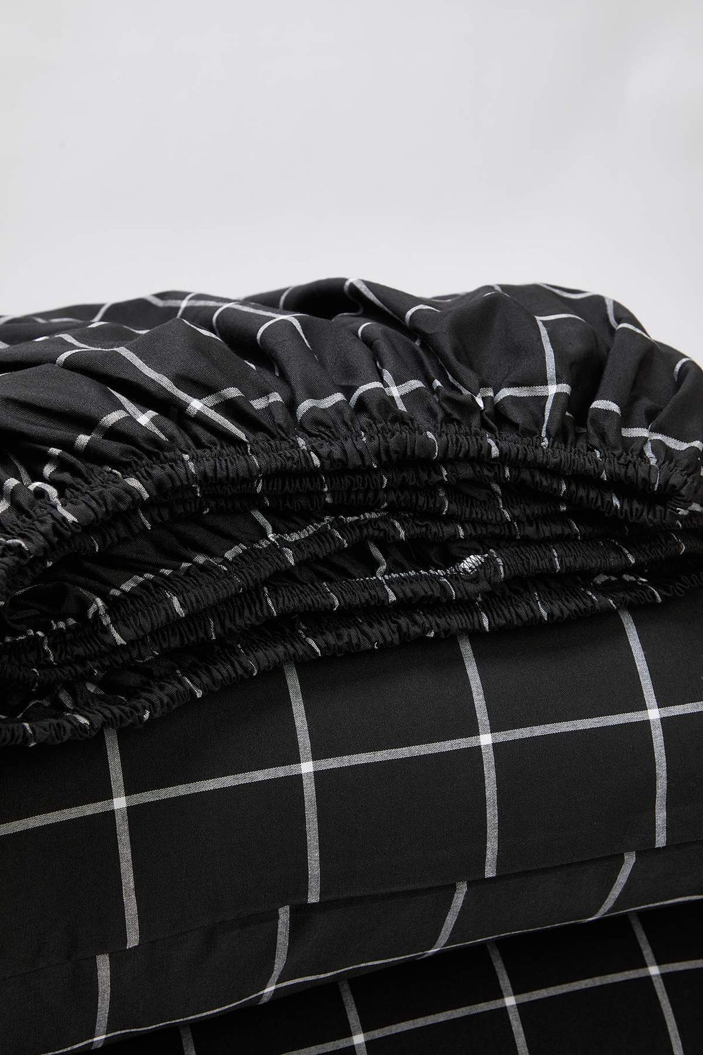 Cift Kisilik Lastikli Ipligi Boyal? Carsaf 180x200+30cm & 2li Yast?k K?l?f? 50x70cm - Trendyolmilla фото 12