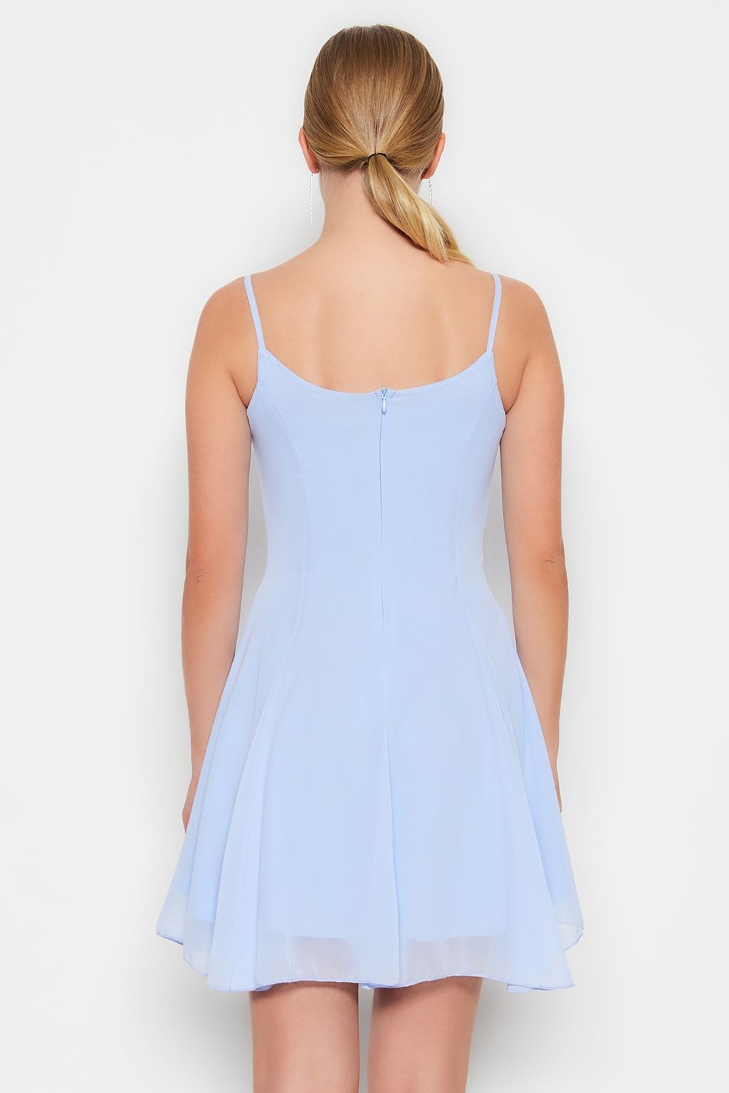 TRENDYOLMILLA Siyah A-Kesim Astarl? Dokuma Sifon K?sa Abiye Gece Elbise TPRSS23EL00033  фото 6