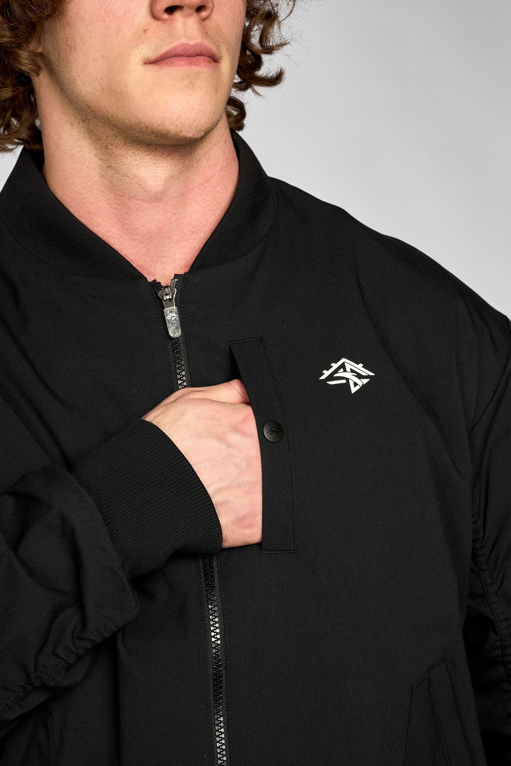 Бомбер Черный - Anta фото 8