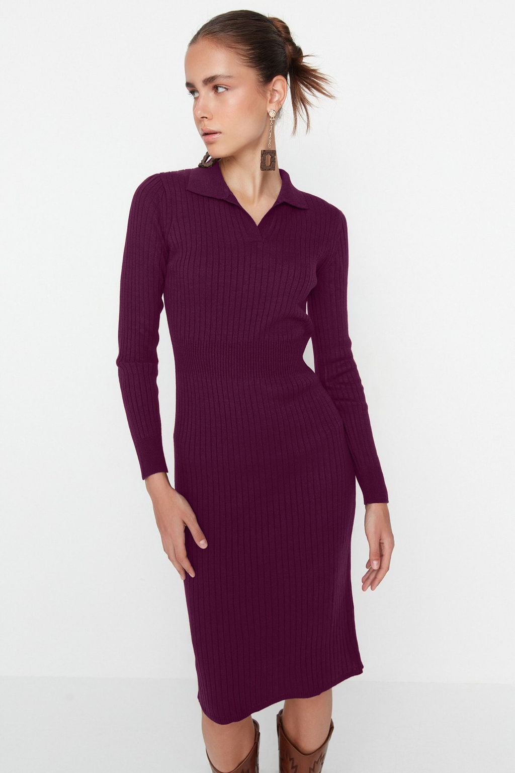 TRENDYOLMILLA Siyah Midi Triko Polo Yaka Elbise TWOAW22EL1376  фото 3
