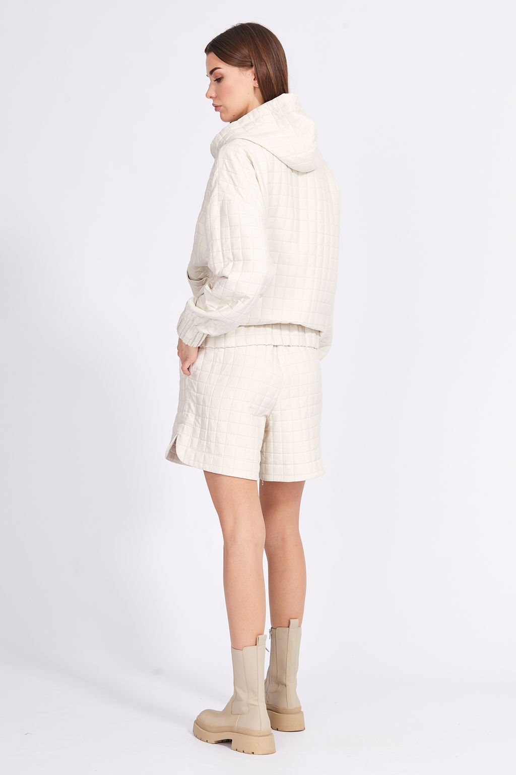 Шорты 2373 молочный - Eola фото 10