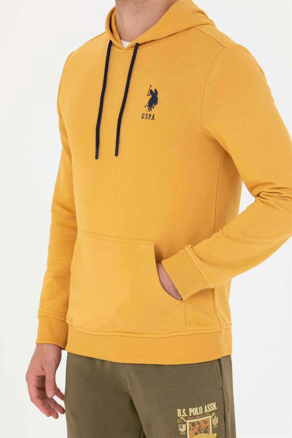 Мужской горчичный базовый свитшот Неожиданная скидка в корзине - U.s. polo assn фото 6