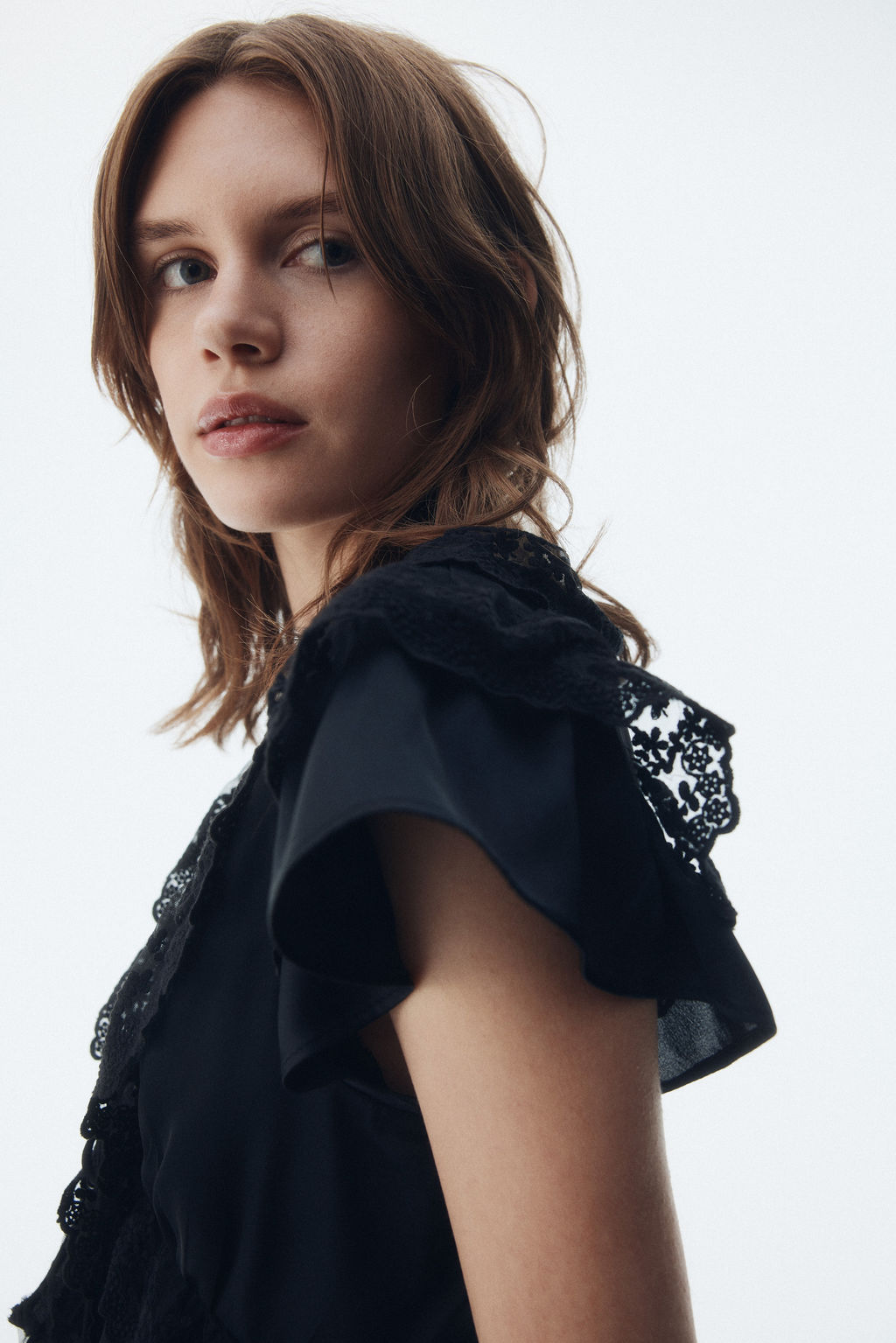 Blusa de sat?n con volantes - H&m фото 4