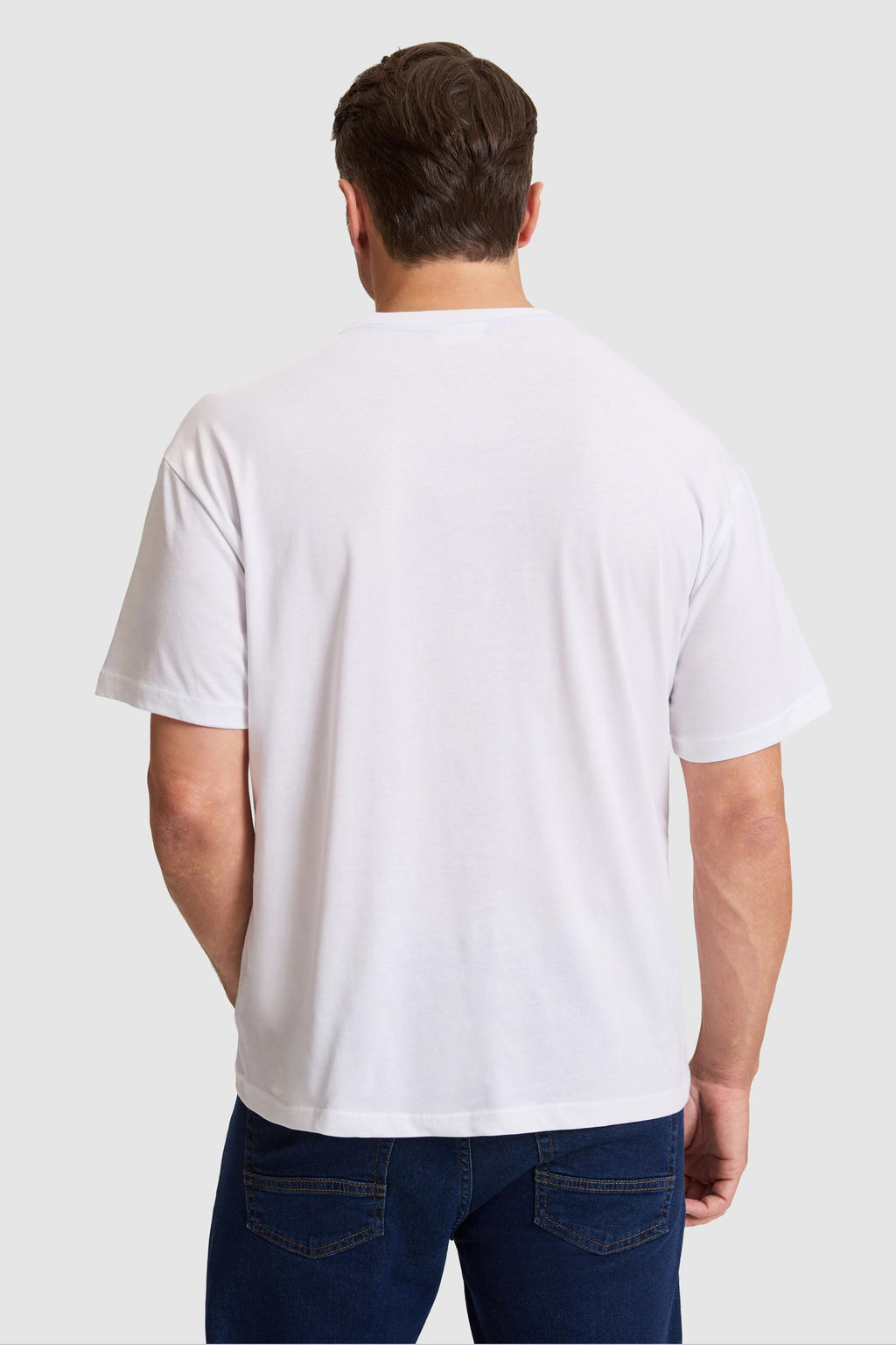 Erkek Beyaz Comfort Fit Bisiklet Yaka Ti__rt