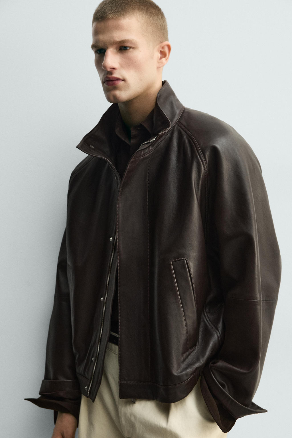 CAZADORA BOMBER PIEL / Chocolate - Zara фото 6
