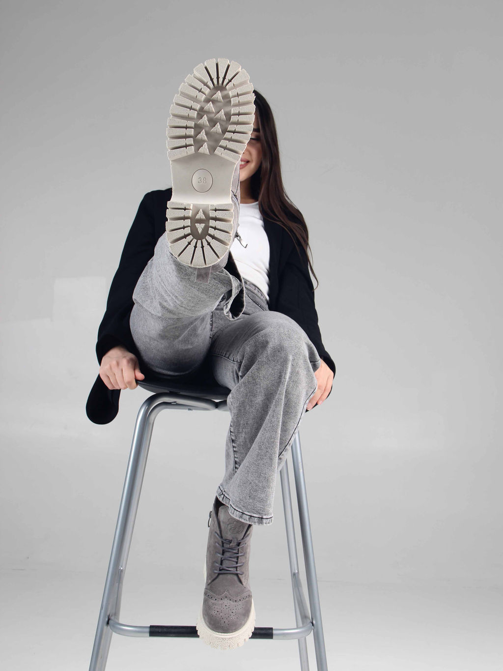 Ботинки 338.1541be. серый замок замша/Байка