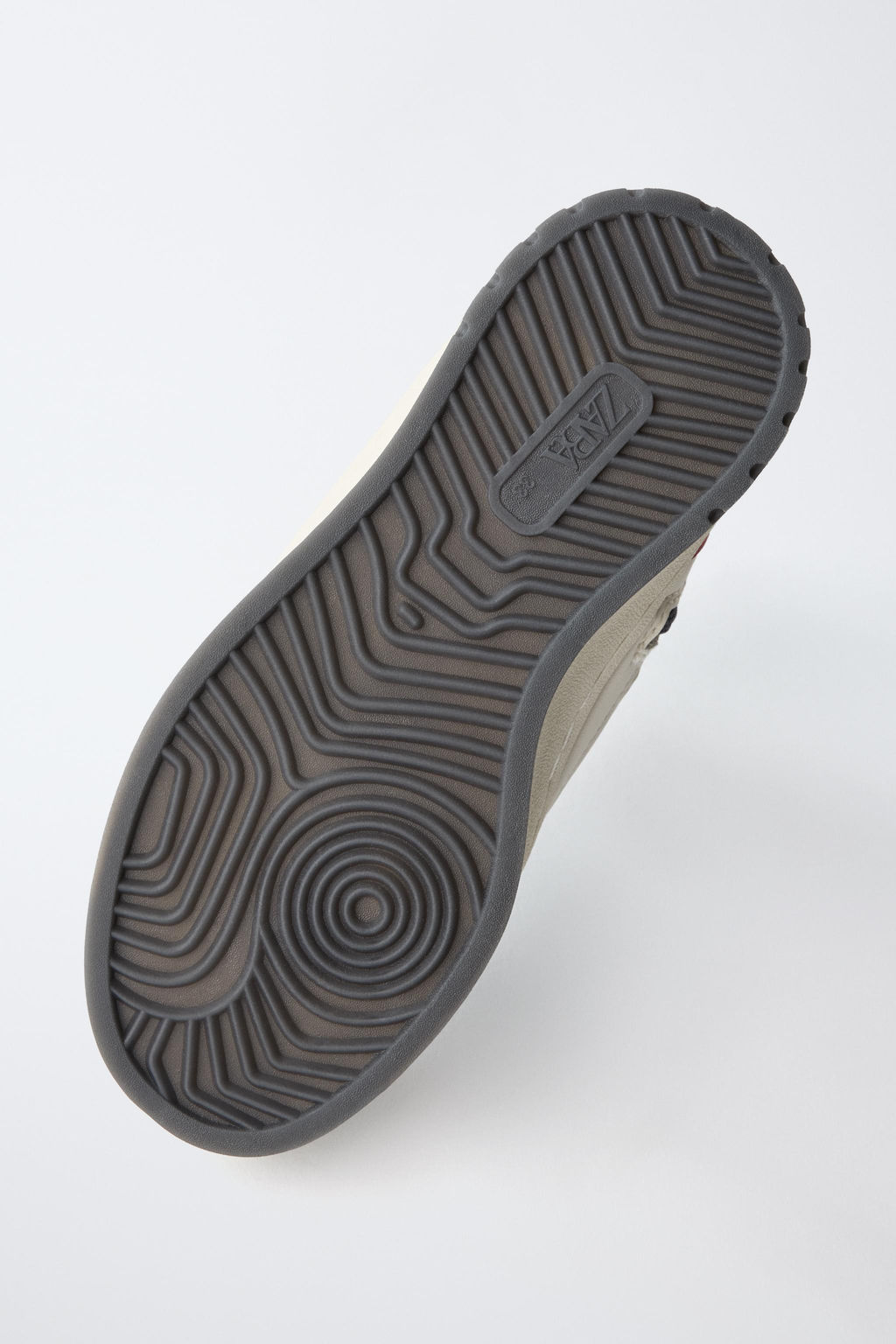 STRANGER THINGS  NETFLIX HIGH-TOP SNEAKERS - Zara фото 8