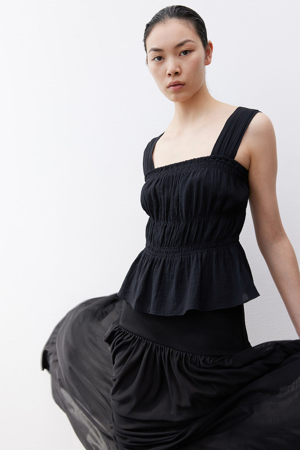 Top de crepe con peplo - H&m фото 2