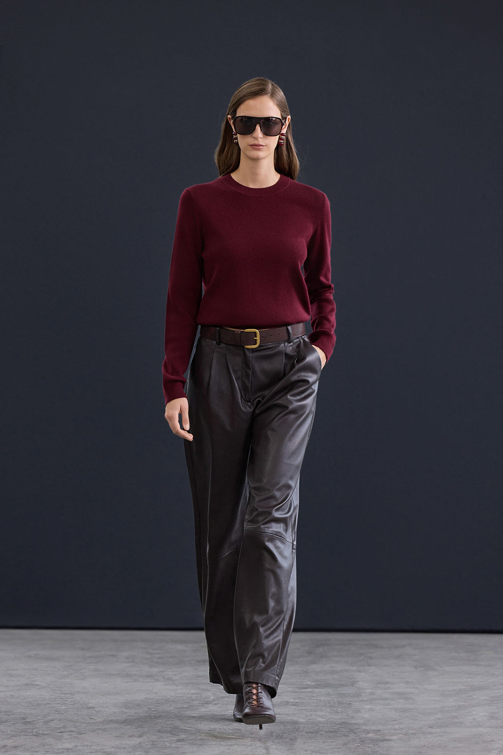 Trendyol Studio Bordo Yunlu Bisiklet Yaka Yumusak Dokulu Triko Kazak TWOAW26KZ00250 - Trendyolmilla фото 2