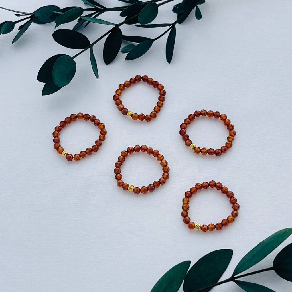 Кольцо на резинке из Граната "Спессартин" 16 р.