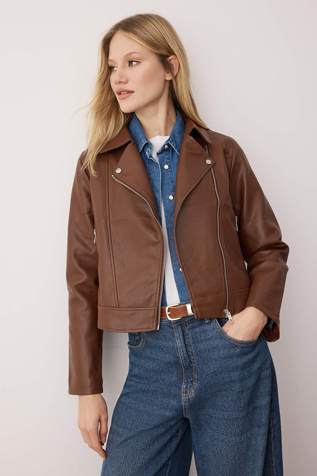 Siyah Fitted Kal?p Suni Deri Biker Ince Ceket Mont TWOAW26MO00083 - Trendyolmilla фото 12