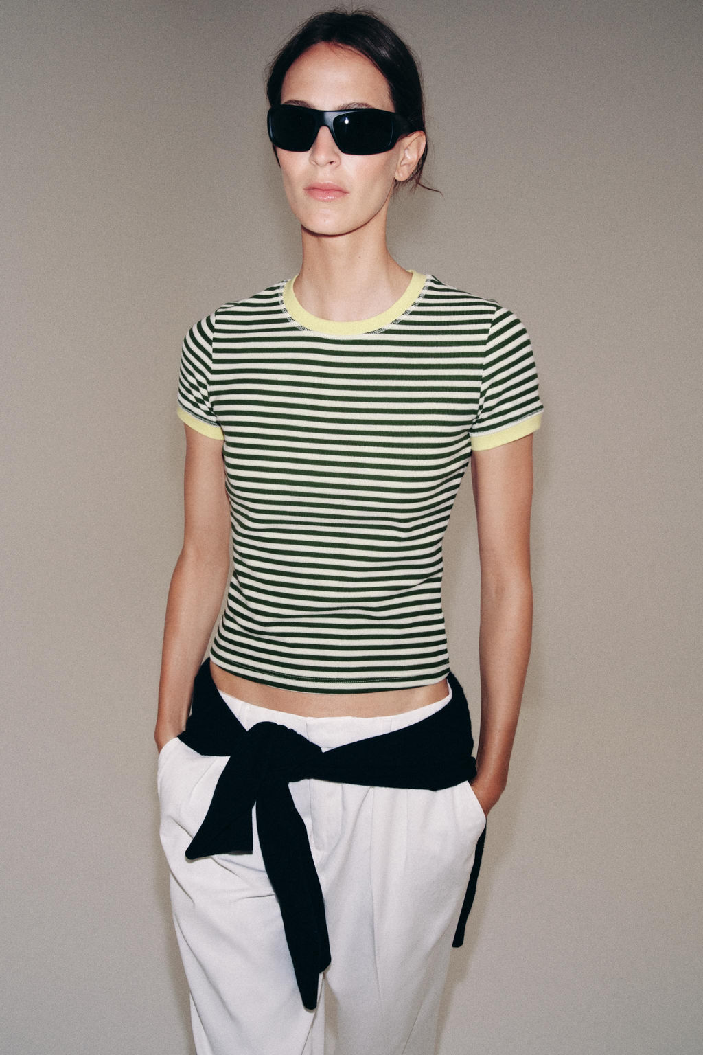 CAMISETA RAYAS MANGA CORTA / Verde / Crudo