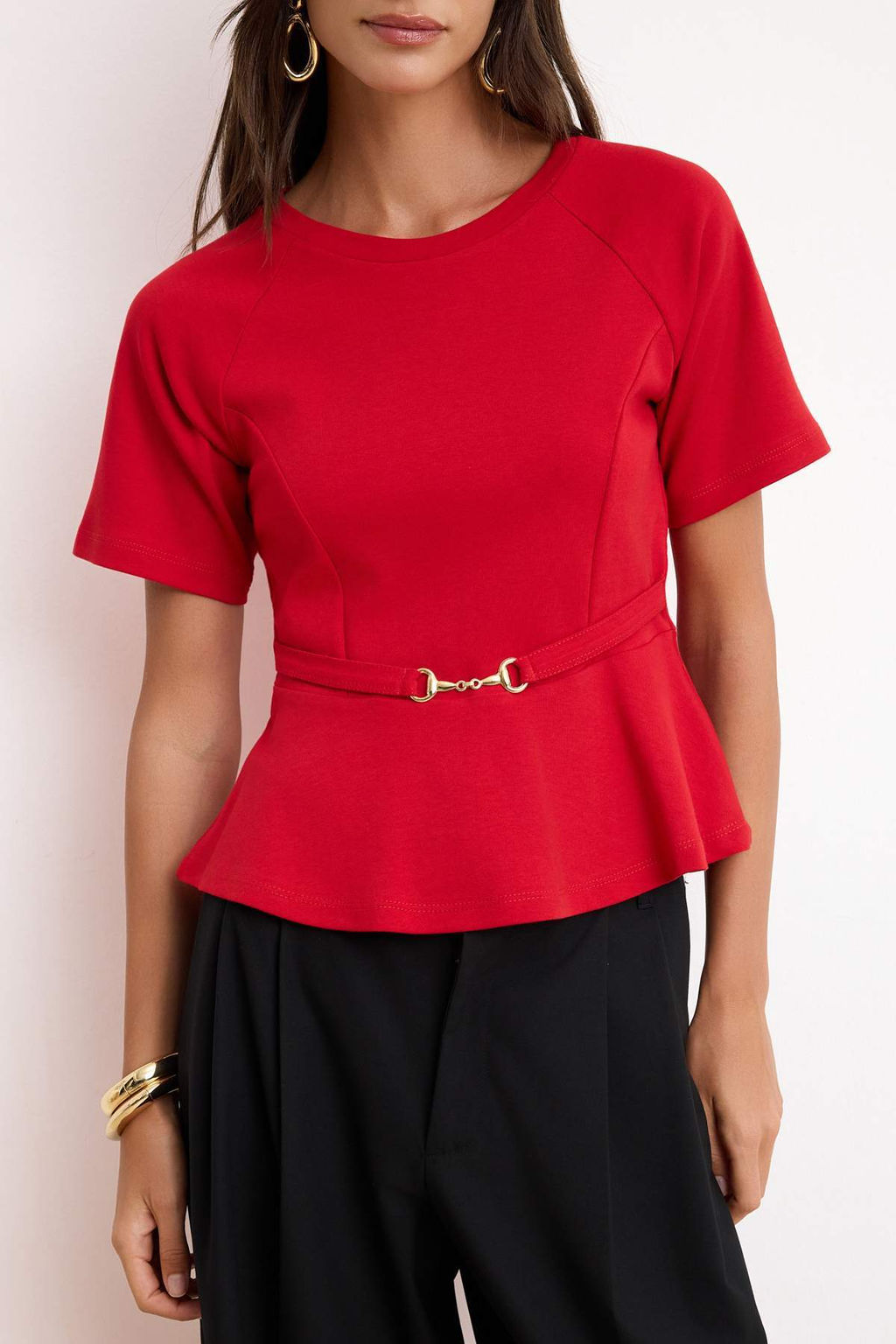 K_rm_z_ Peplum Reglan Kol K_sa Kollu Aksesuar Detayl_ _nterlok _rme Bluz TWOSS26BZ00242 - Trendyolmilla фото 3