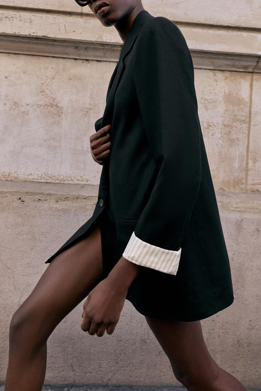 BLAZER CON LINO MANGA REMANGADA / Negro