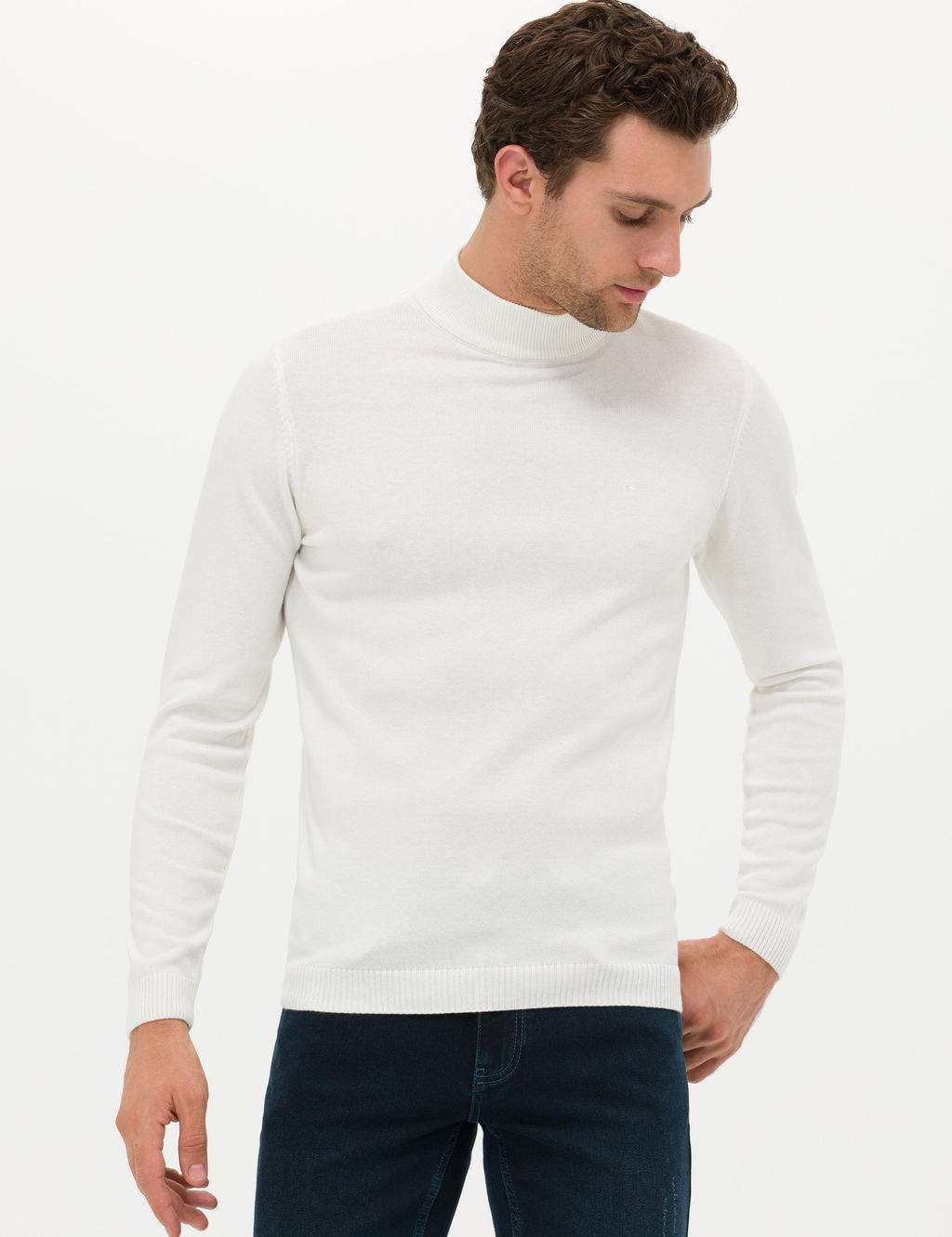 Базовый трикотажный свитер узкого кроя цвета экрю в клетку Fisherman - Cacharel фото 3