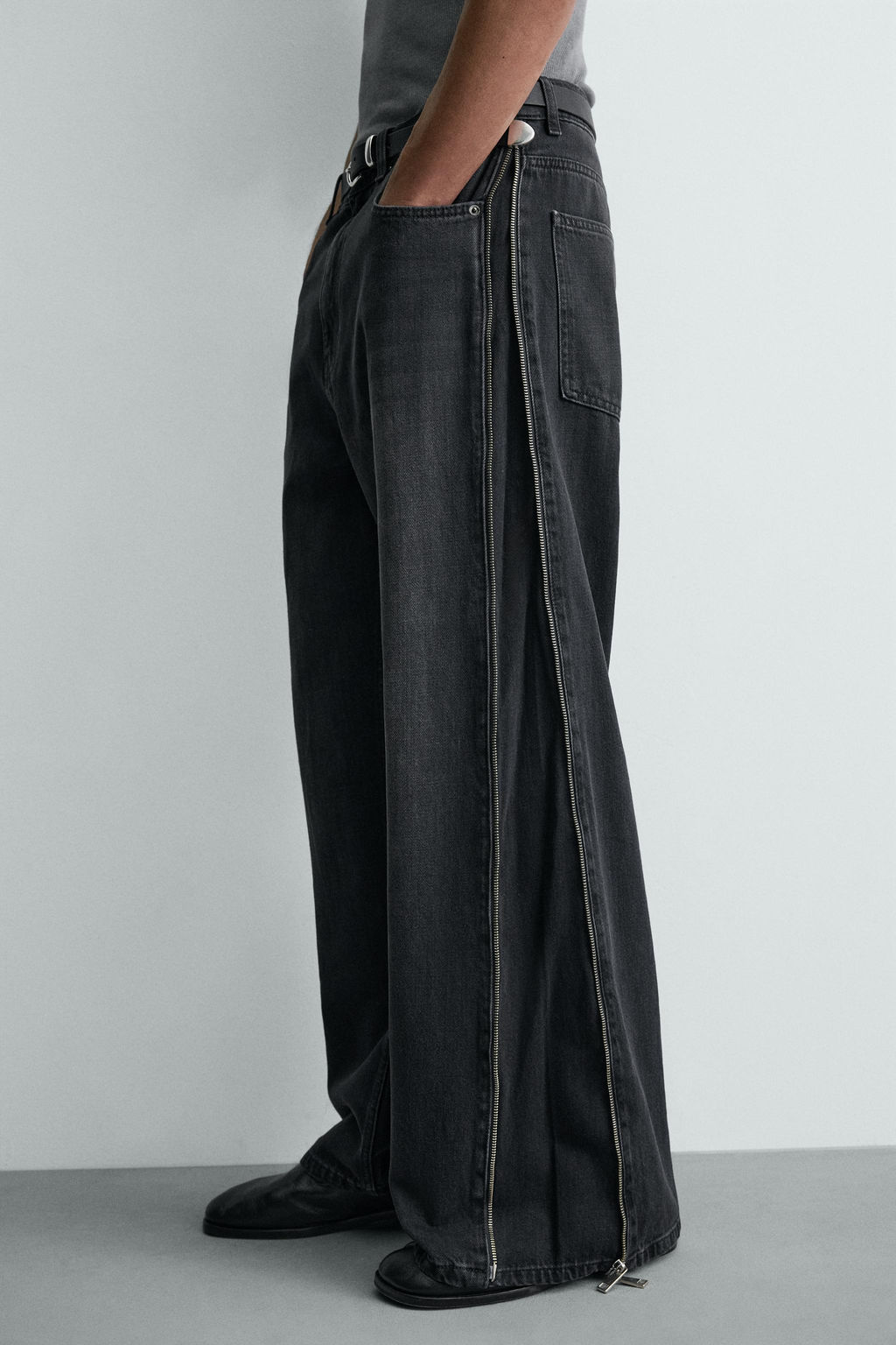 JEANS FLARE FIT CREMALLERAS / Carb?n - Zara фото 6