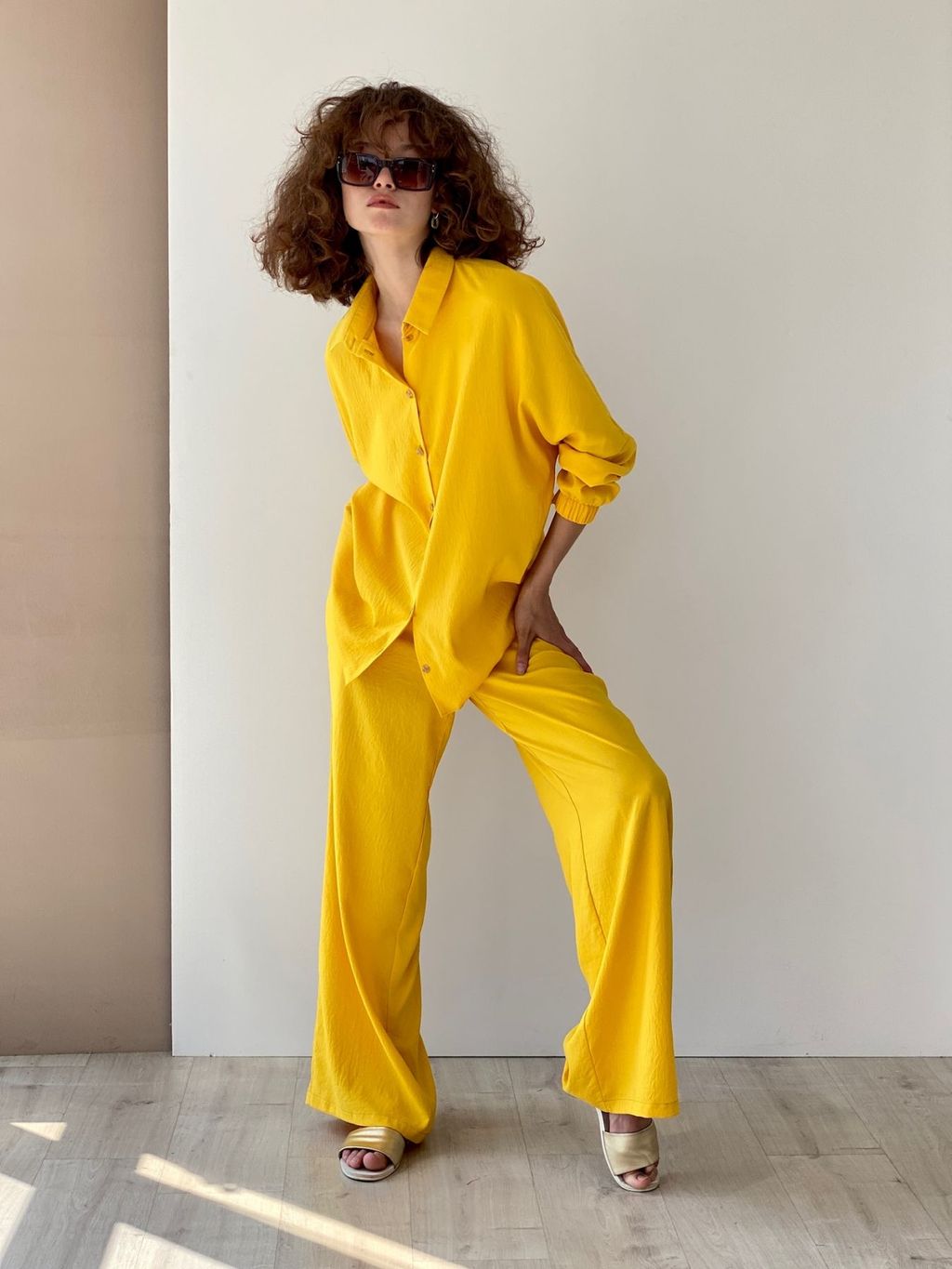 9406 Костюм летний в цвете шафран - Martichelli фото 18
