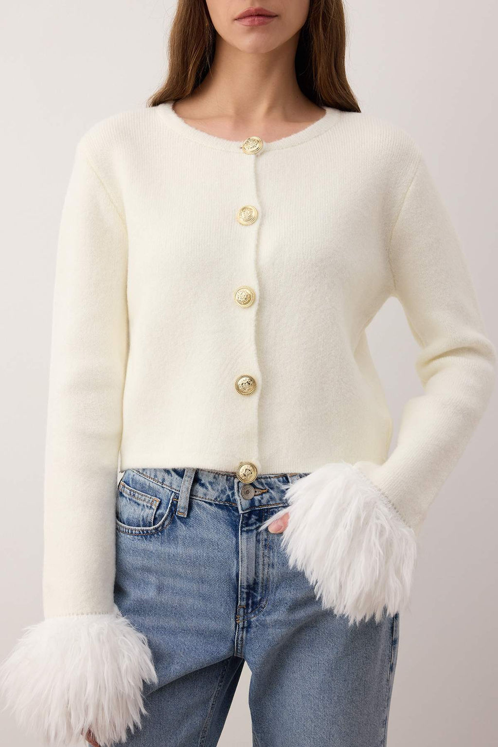 Ekru Otris ve Dugme Detayl? Triko H?rka TWOAW26HI00280