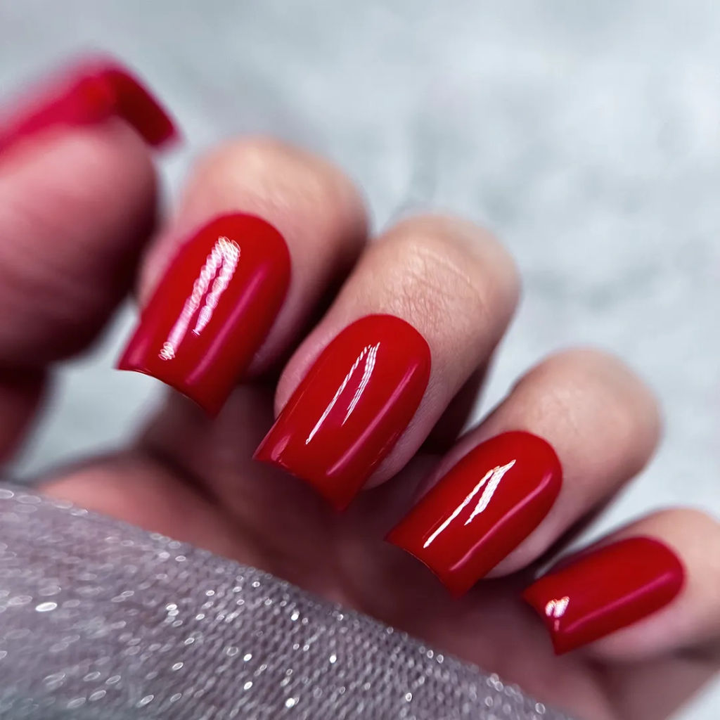 Гель-лак Must Have №1013 классический красный NEW - Patrisa nail фото 2