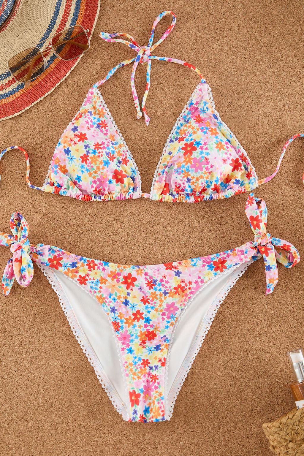 TRENDYOLMILLA Cicek Desenli Ucgen Serit Detayl? Regular Pretty Bikini Tak?m? TBESS25BT00010  фото 11