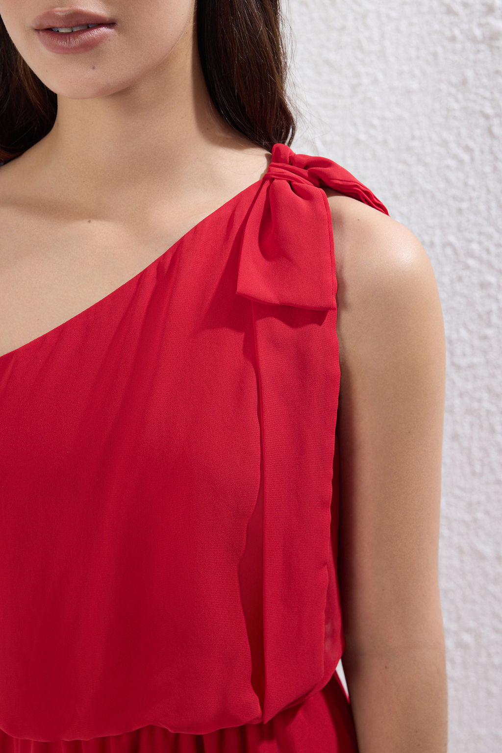 K?rm?z? Etegi Belden Ac?lan Sifon Ucus Ucus Dokuma Maxi Elbise TWOSS25EL00450 - Trendyolmilla фото 3