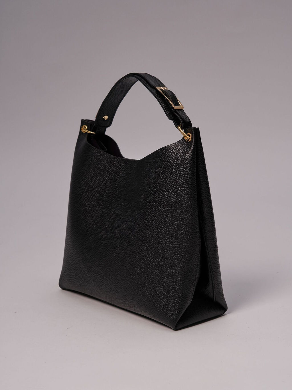 Сумка кожаная Deboro 30994 черный фиолет