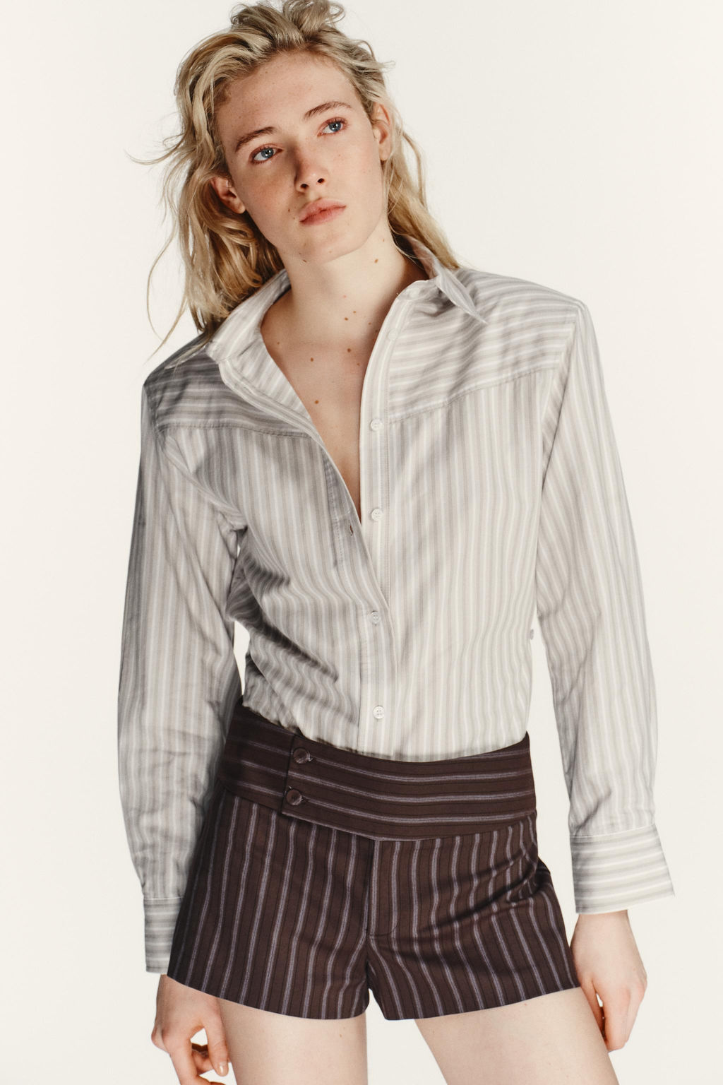 STRIPED POPLIN SHIRT WITH SHOULDER PADS - Zara фото 11