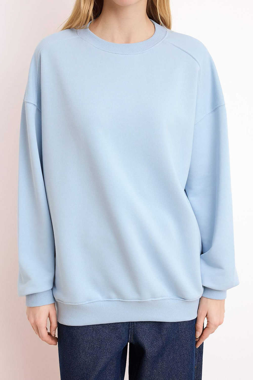 Tas Regular/Normal Kal?p Dusuk Kol Uzun Kollu 3 Iplik Sardonsuz Orme Sweatshirt TWOSS26SW00010 - Trendyolmilla фото 7