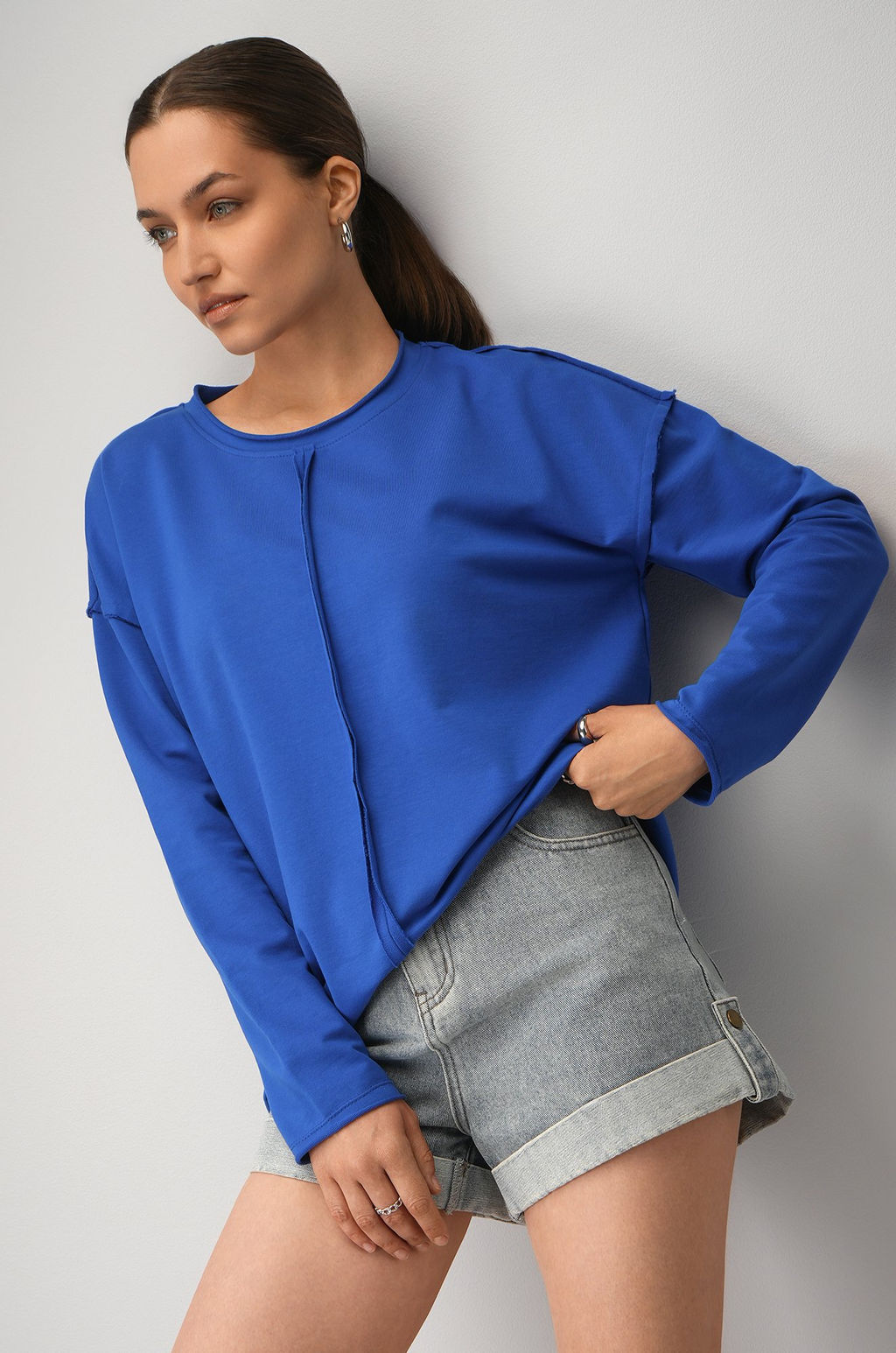 Женский лонгслив оверсайз из футера двухнитки Happyfox