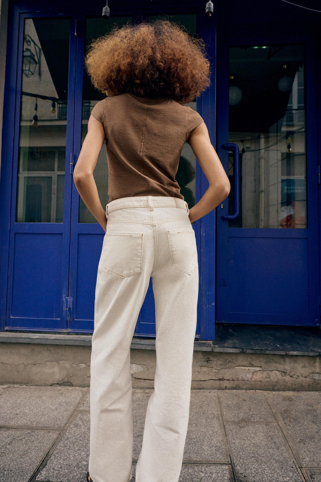 CAMISETA MINIMAL MANGA CORTA / Marr?n claro - Zara фото 4