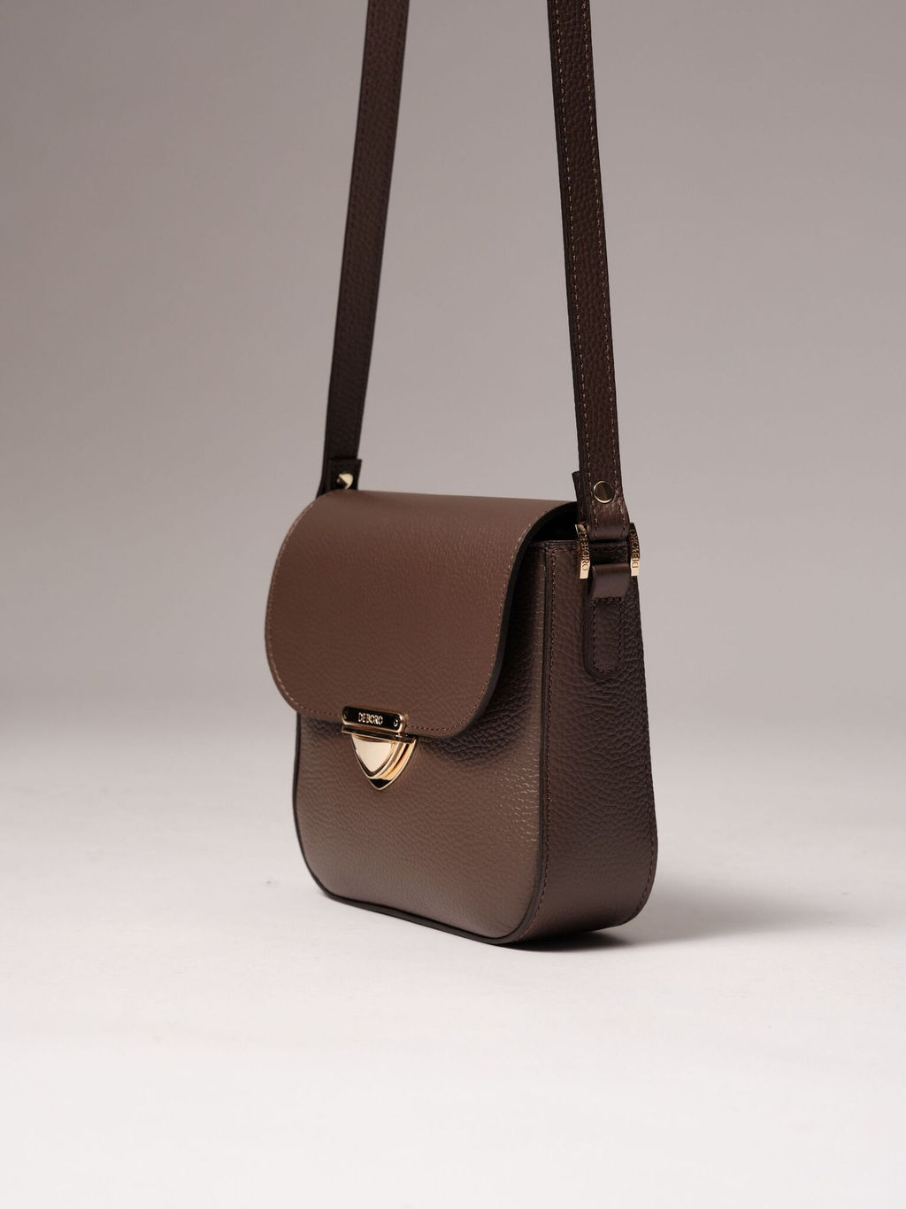 Сумка кожаная через плечо Deboro 3158 коричневый торф