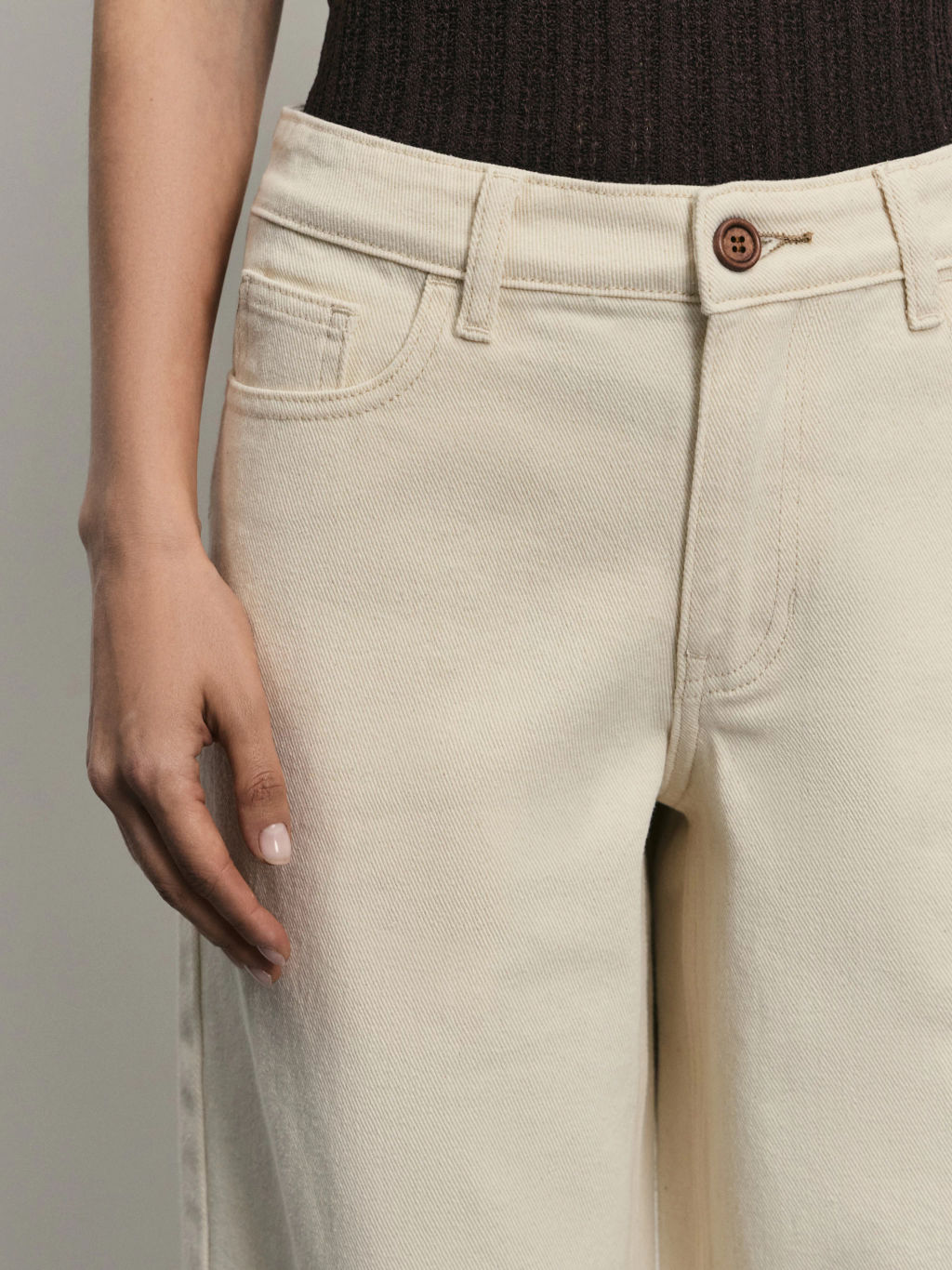 Джинсы loose со средней посадкой / Zarina фото 5