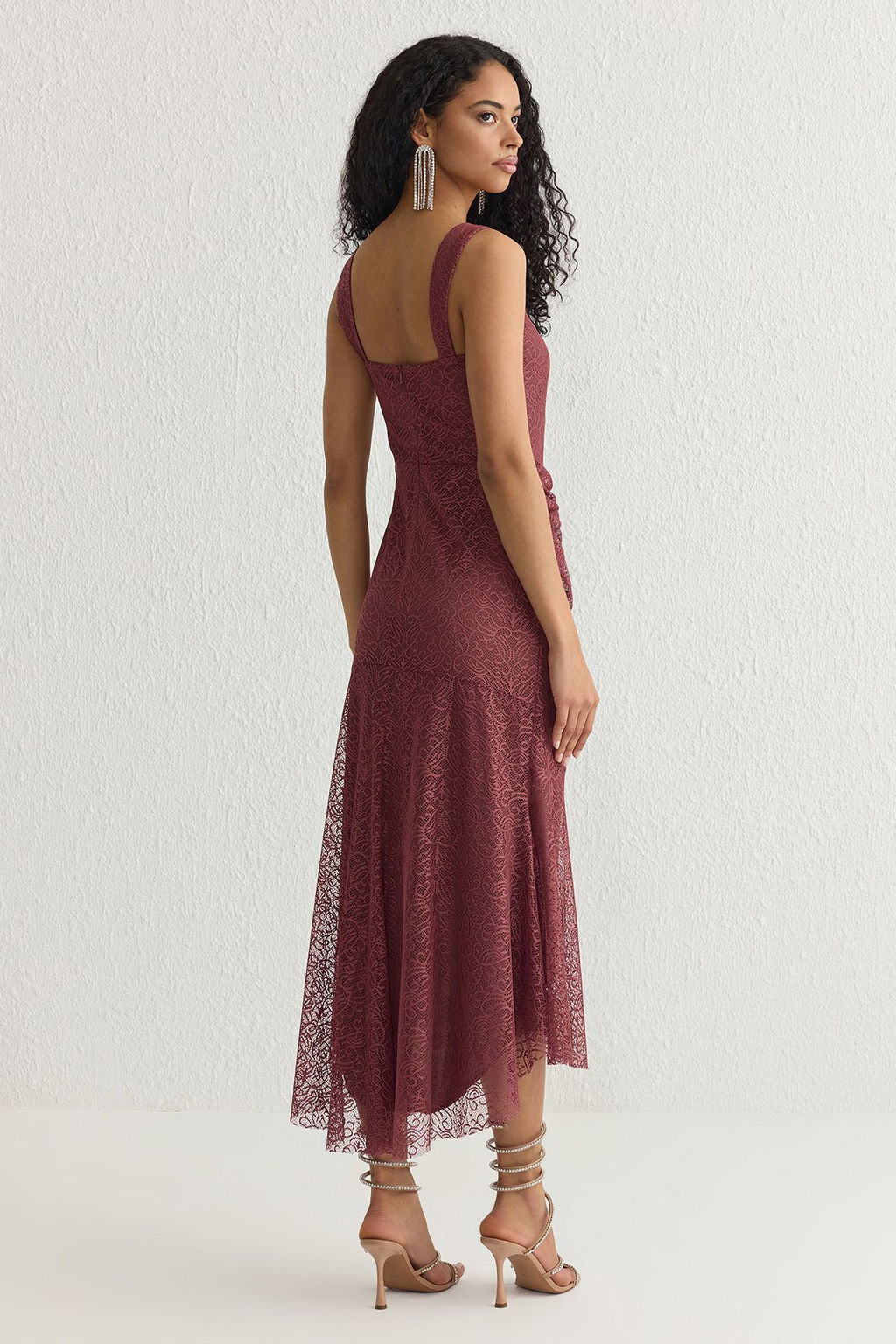 Gul Kurusu Vucudu Saran Buzgulu Astarl? Dantel Orme S?k Abiye Gece Mezuniyet Elbisesi TPRSS25EL00048 - Trendyolmilla фото 5