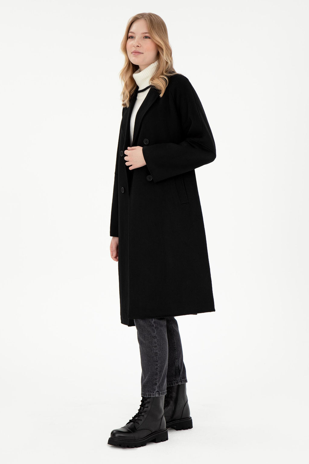 Женское черное пальто с печатью Неожиданная скидка в корзине - U.s. polo assn фото 4