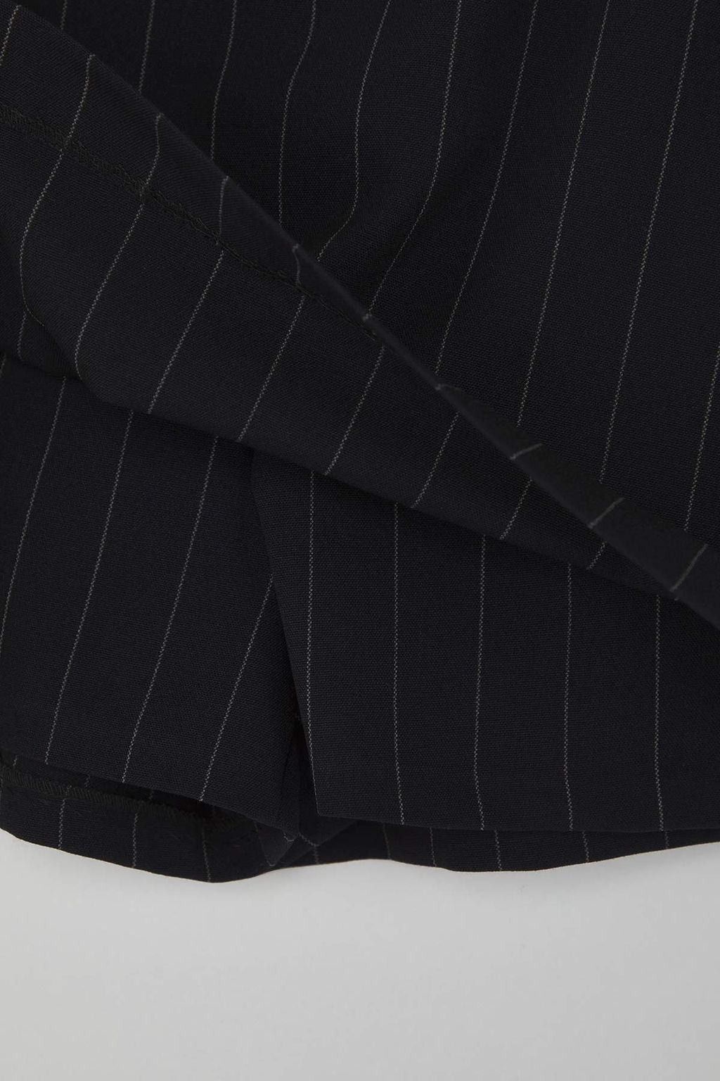 Lacivert Cizgili Mini Kemerli Sort Etek Sort & Bermuda TWOAW26SR00003 - Trendyolmilla фото 6