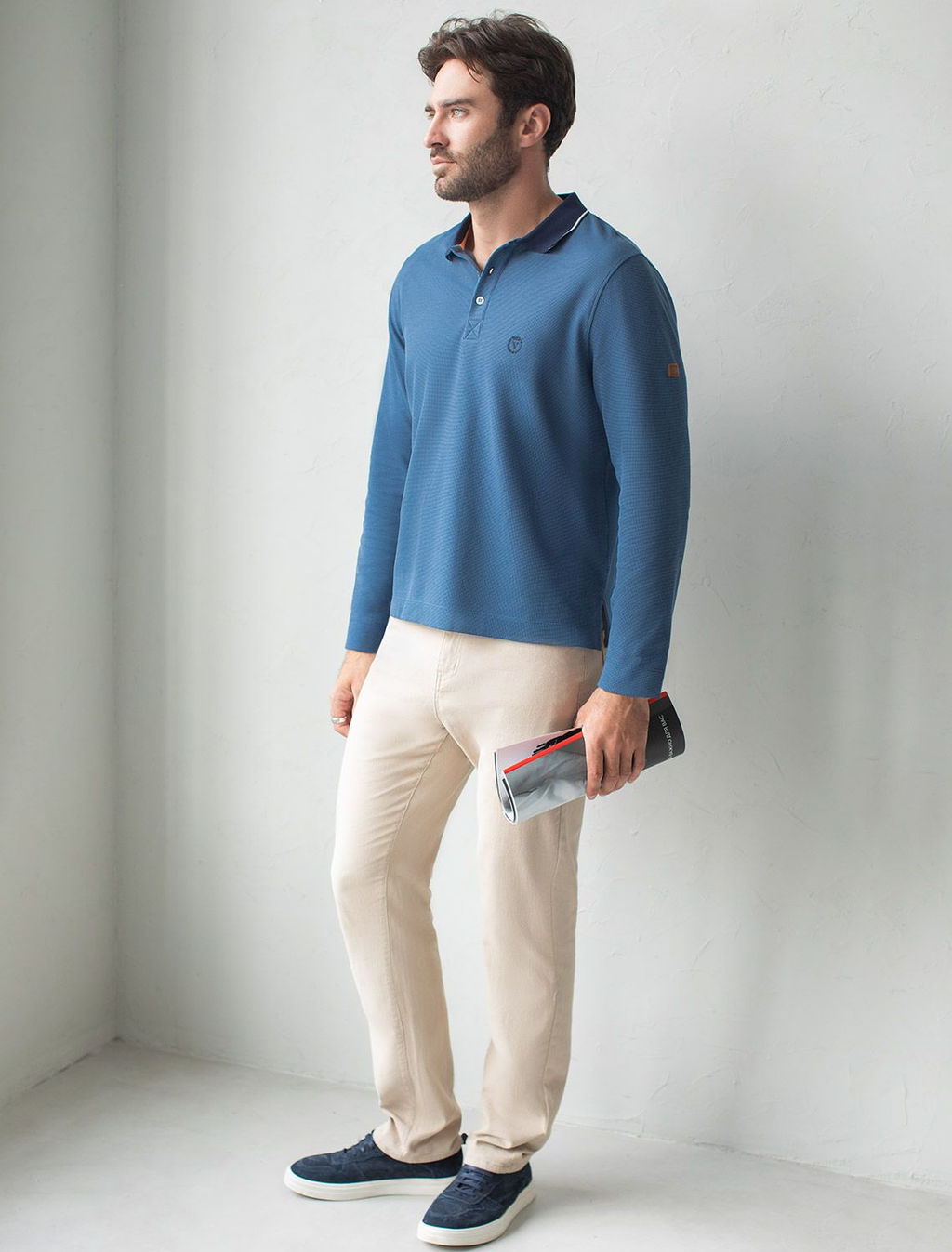 Лонгслив из фактурного трикотажа с плетеным воротником поло с застежкой на пуговицы - Vilatte фото 4