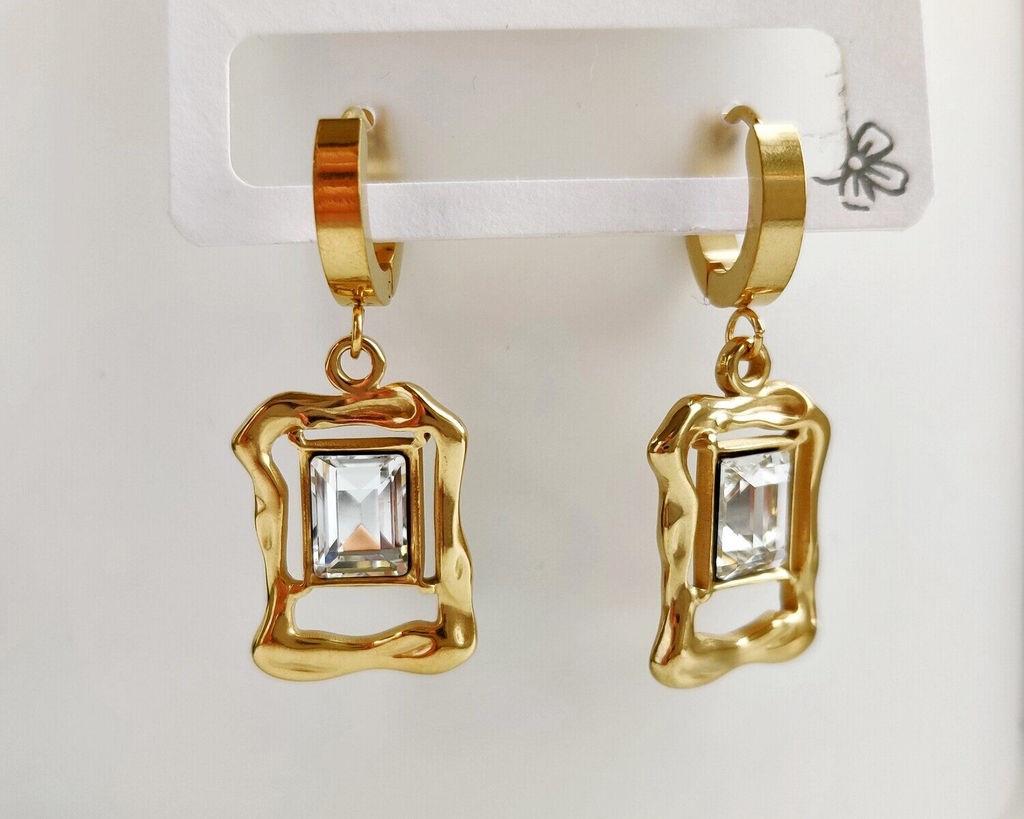 Серьги из стали