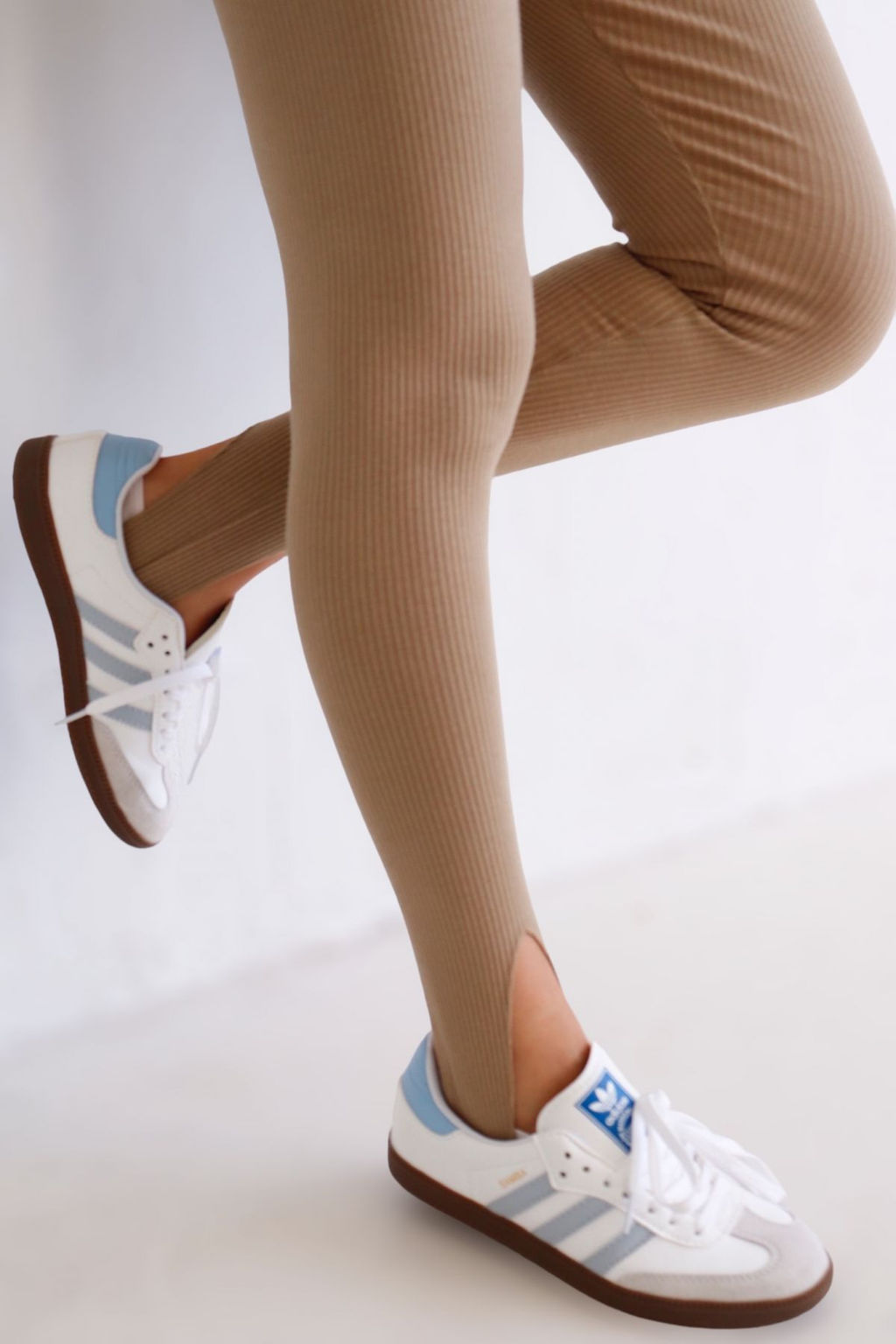 Martichelli Леггинсы со штрипками какао  фото 13