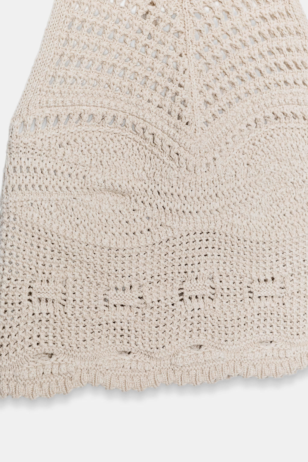 TOP HALTER PUNTO / Crudo