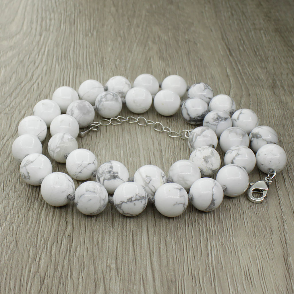 Кахолонг, круглые 10мм, бусы 44..48см