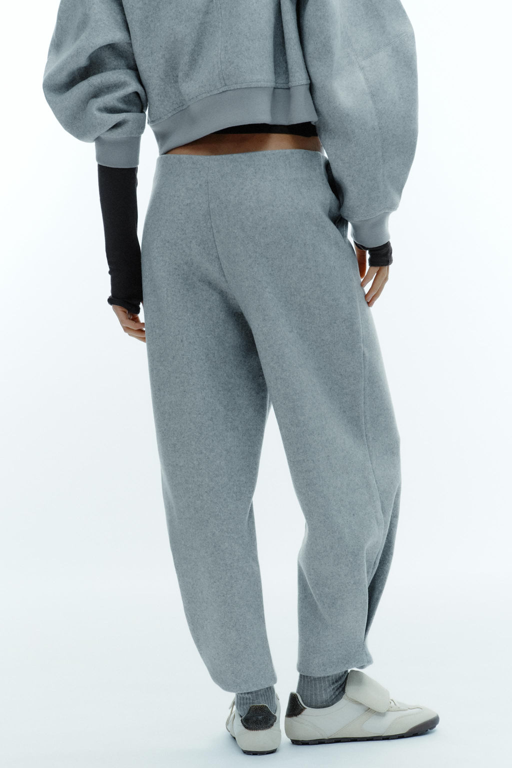 BALLOON SOFT PLEATED TROUSERS