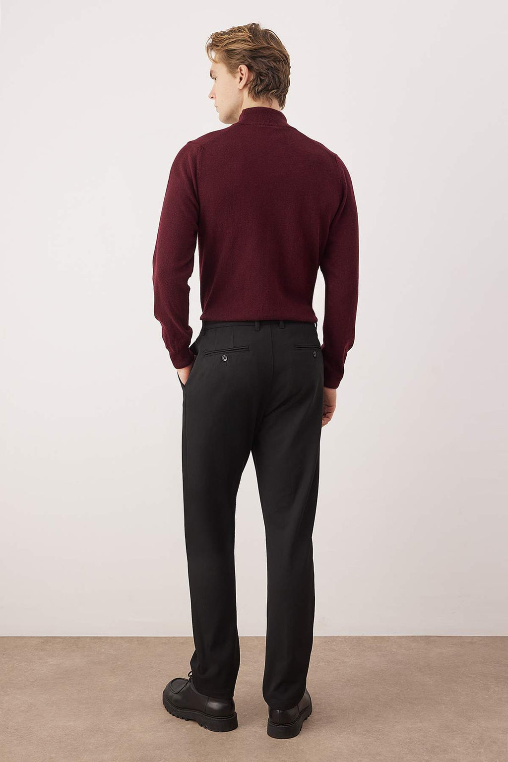 Lacivert Erkek Rahat Kesim Kumas Pantolon TMNAW26PL00025 - Trendyolmilla фото 10