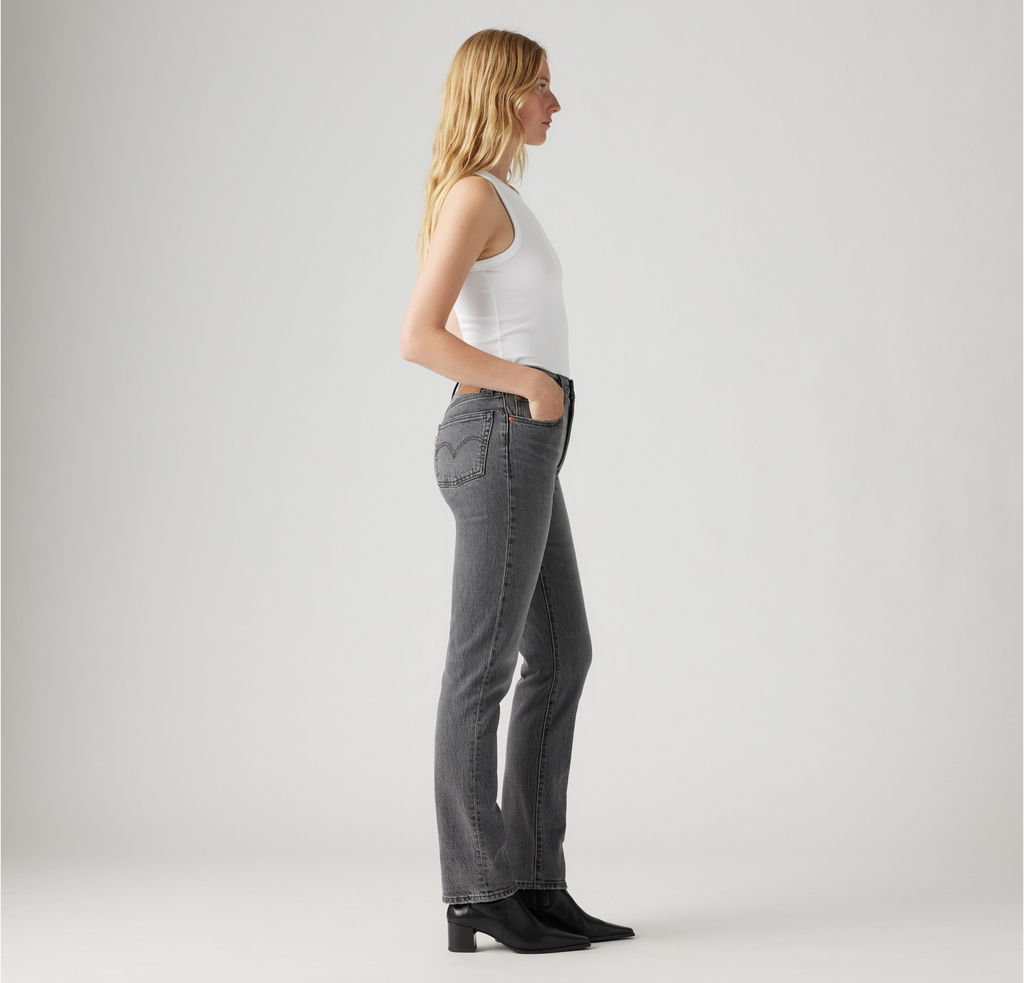 Джинсы женские