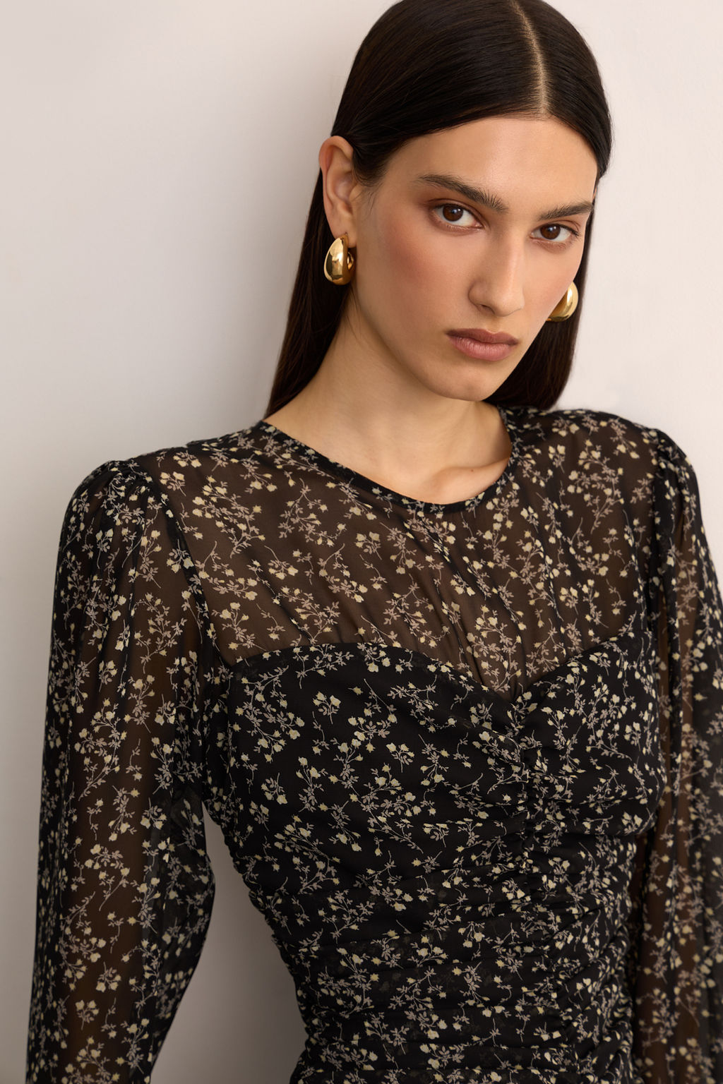 Платье мини из шифона со сборками - Mollis фото 3