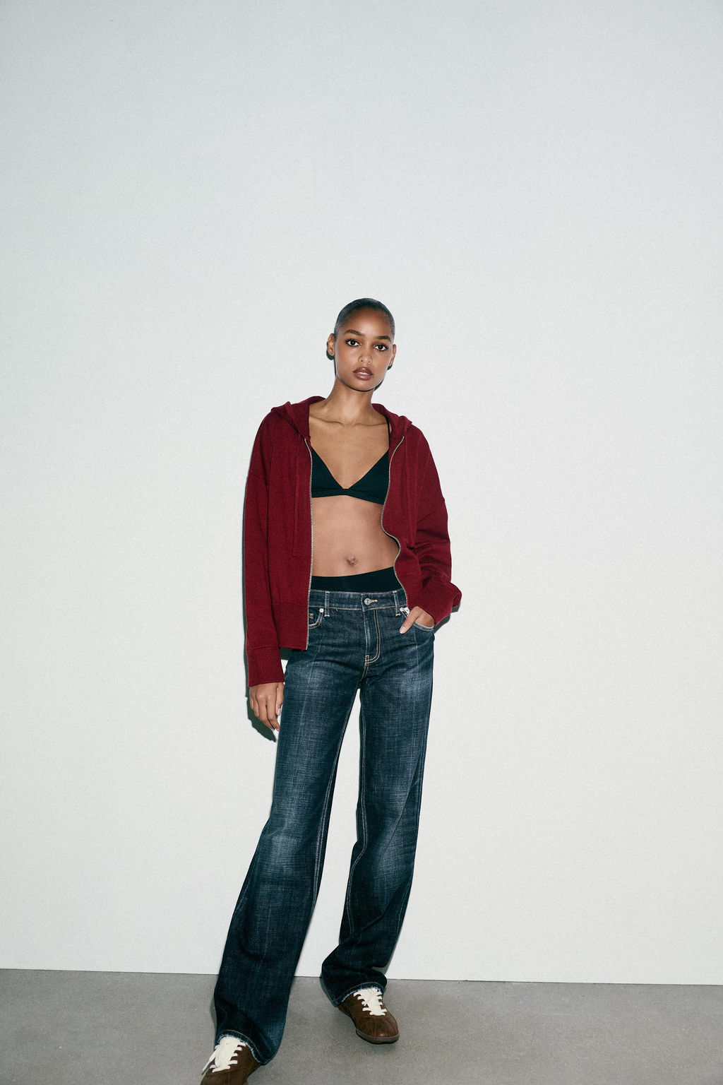 KNIT HOODIE