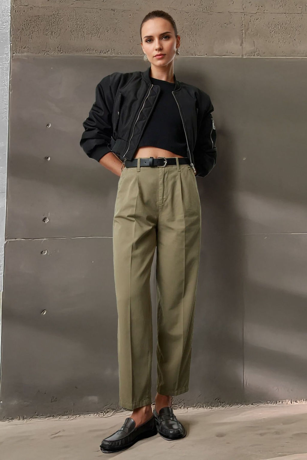 Haki Kemerli Yuksek Bel Mom Jeans TWOAW25JE00252