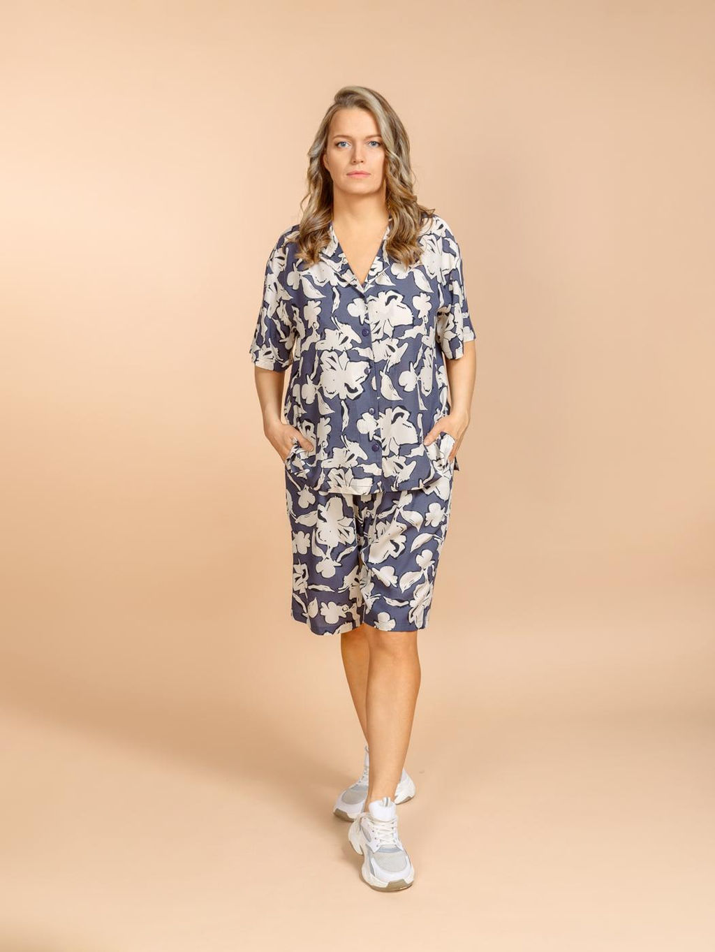 Костюм шорты и блузка (вискоза) №25-227-3 - Ганг фото 2