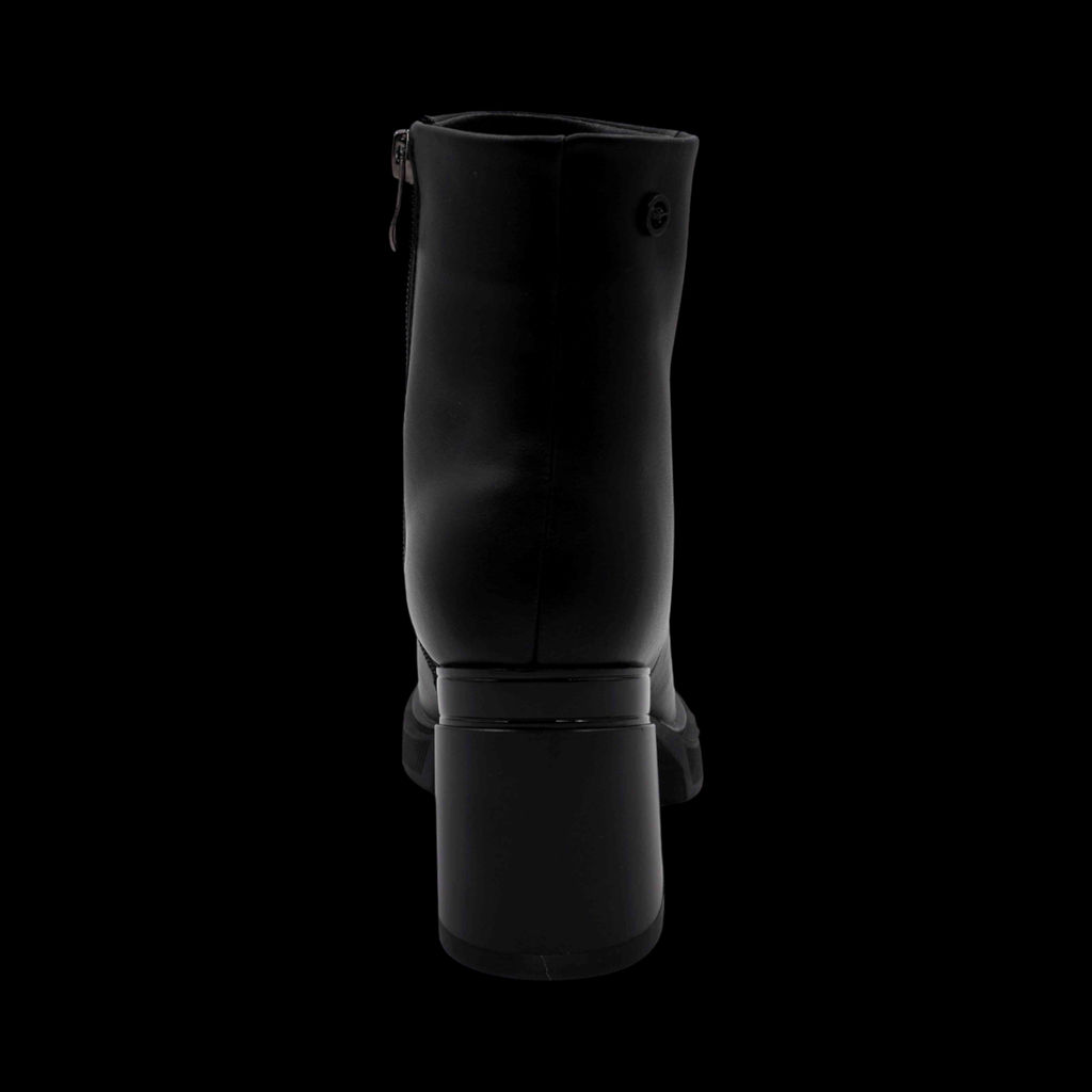 Ботинки из натуральной кожи на меху РМ-093-1 черные