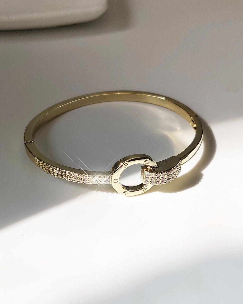 Браслет обруч