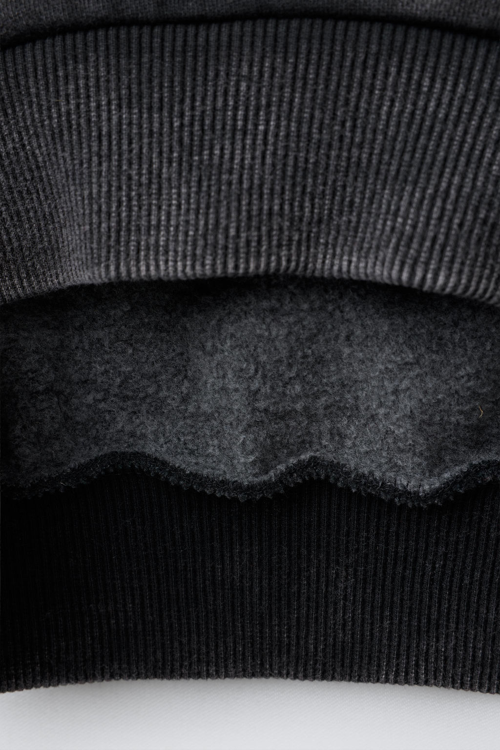 FADED-EFFECT SLOGAN SWEATSHIRT - Zara фото 4